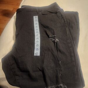 3/ $48 Or $18 Each                  Old Navy Black Pop Icon Skinny Jeans